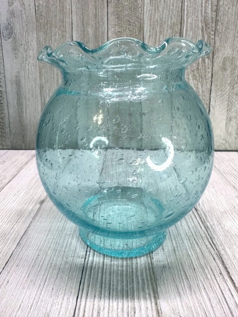 Vtg Light Blue Bubble Glass Vase with Ruffled Lip 5